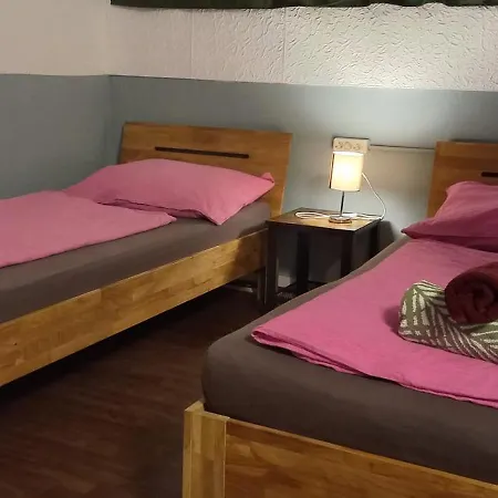 فندق مبيت وإفطار Prem 3*