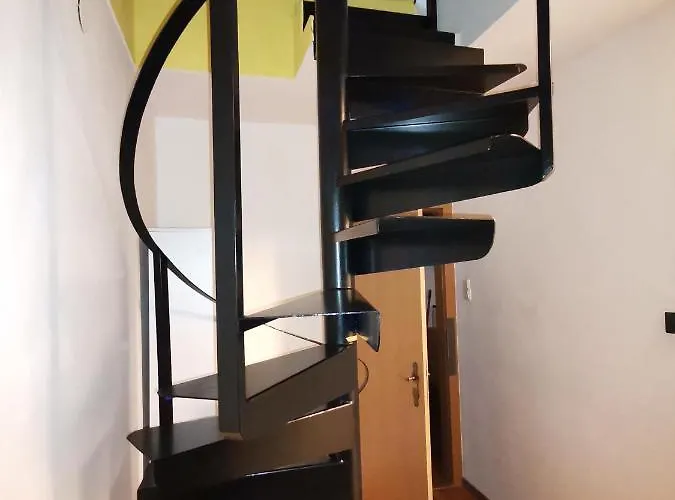 Alojamento de Acomodação e Pequeno-almoço Prem 3*