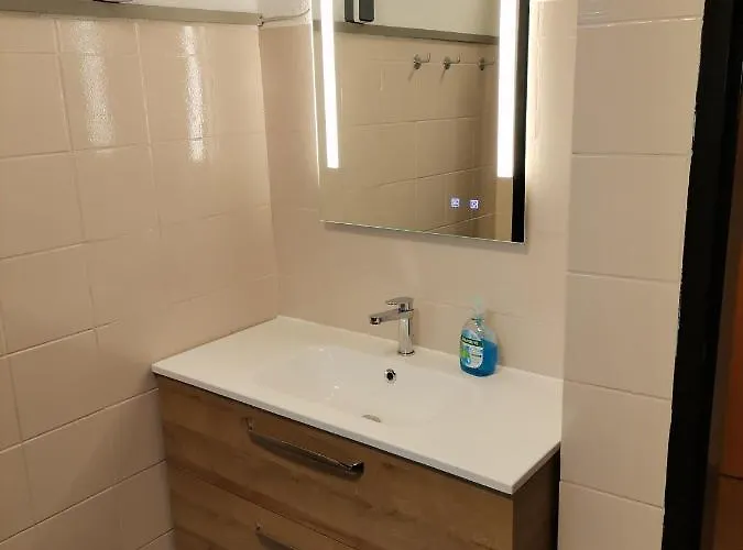 Alojamento de Acomodação e Pequeno-almoço Prem Kapfenberg