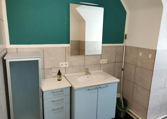 Alojamento de Acomodação e Pequeno-almoço Prem 3*