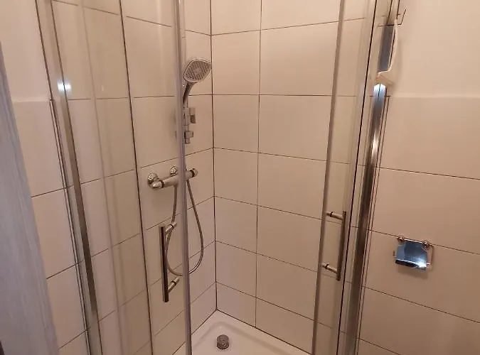 Alojamento de Acomodação e Pequeno-almoço Prem