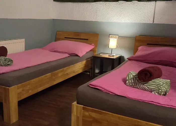 Alojamento de Acomodação e Pequeno-almoço Prem 3*