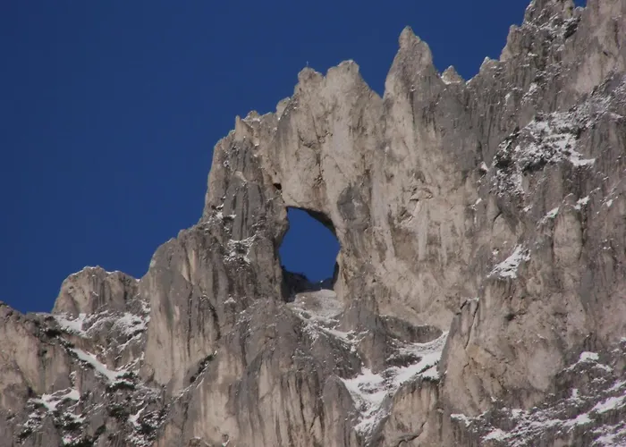 Prem Alojamento de Acomodação e Pequeno-almoço 3*